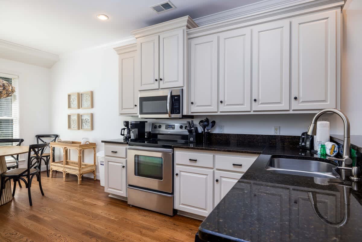 Kitchen with Breakfast Nook
