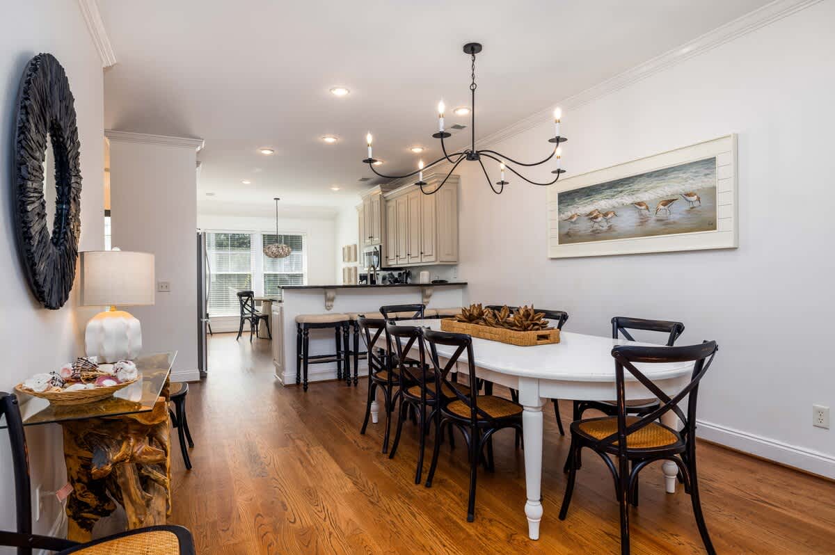 Dining Area with Bar Seating