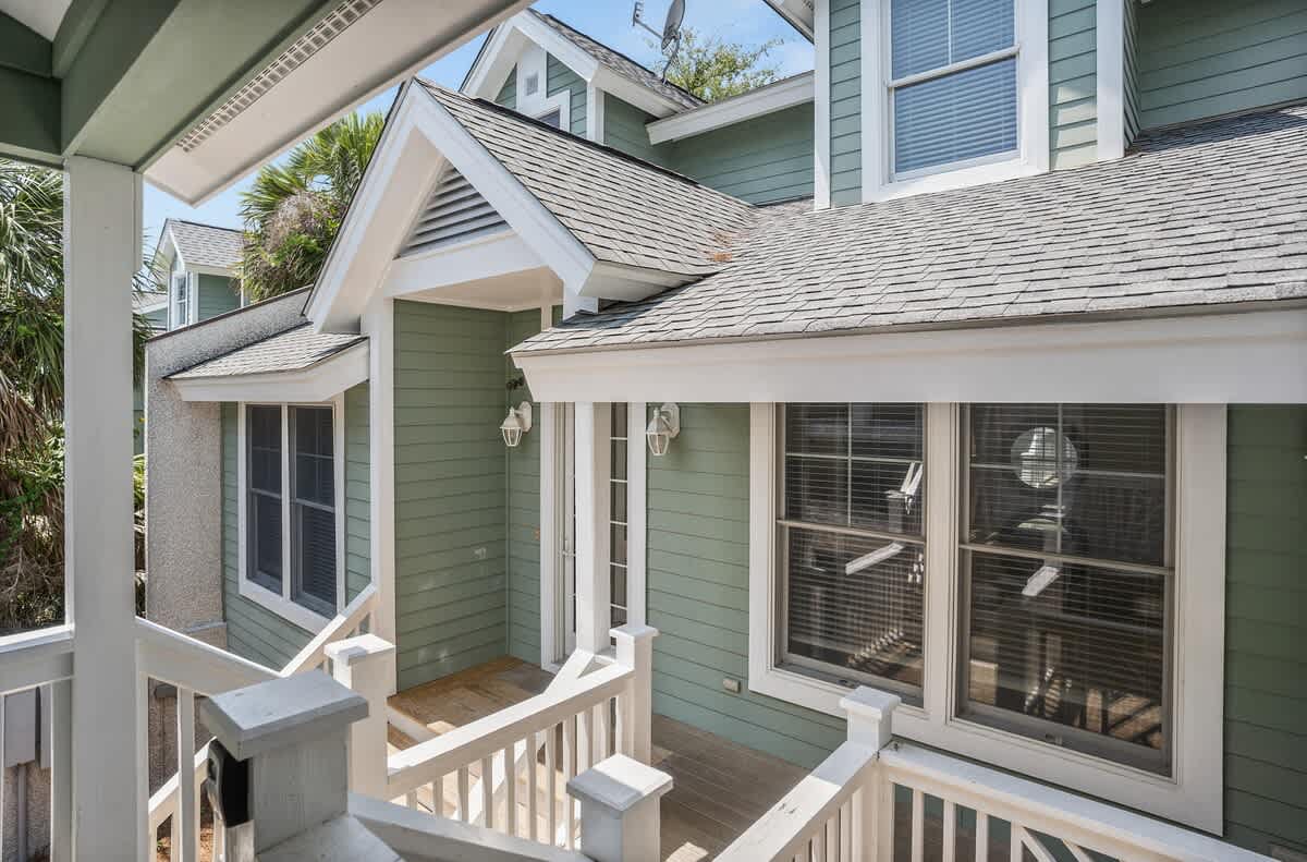 Apartment/In-Law Suite Entrance