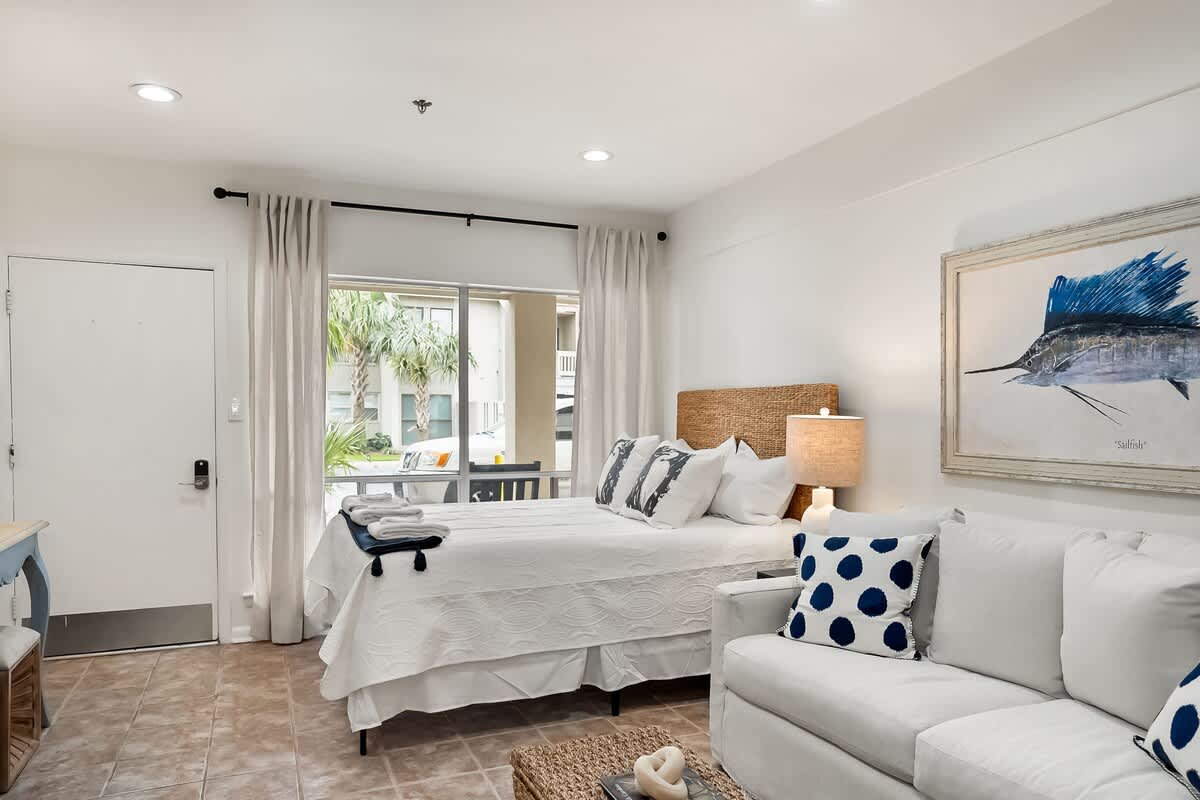 514 Sunsuite 4