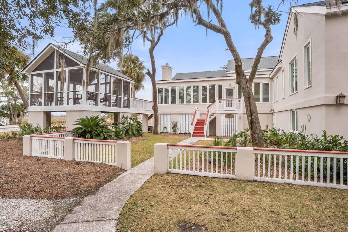 841 Bonito Drive | Photo 38