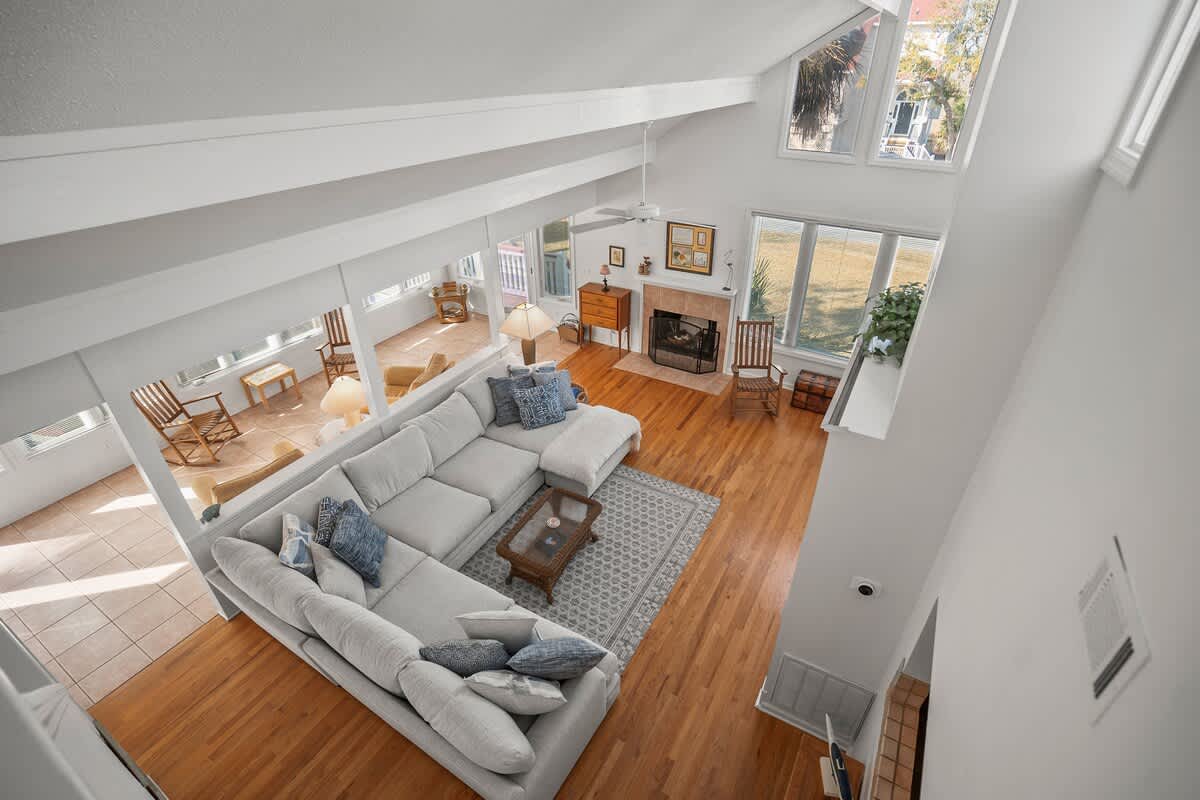 841 Bonito Drive | Photo 13