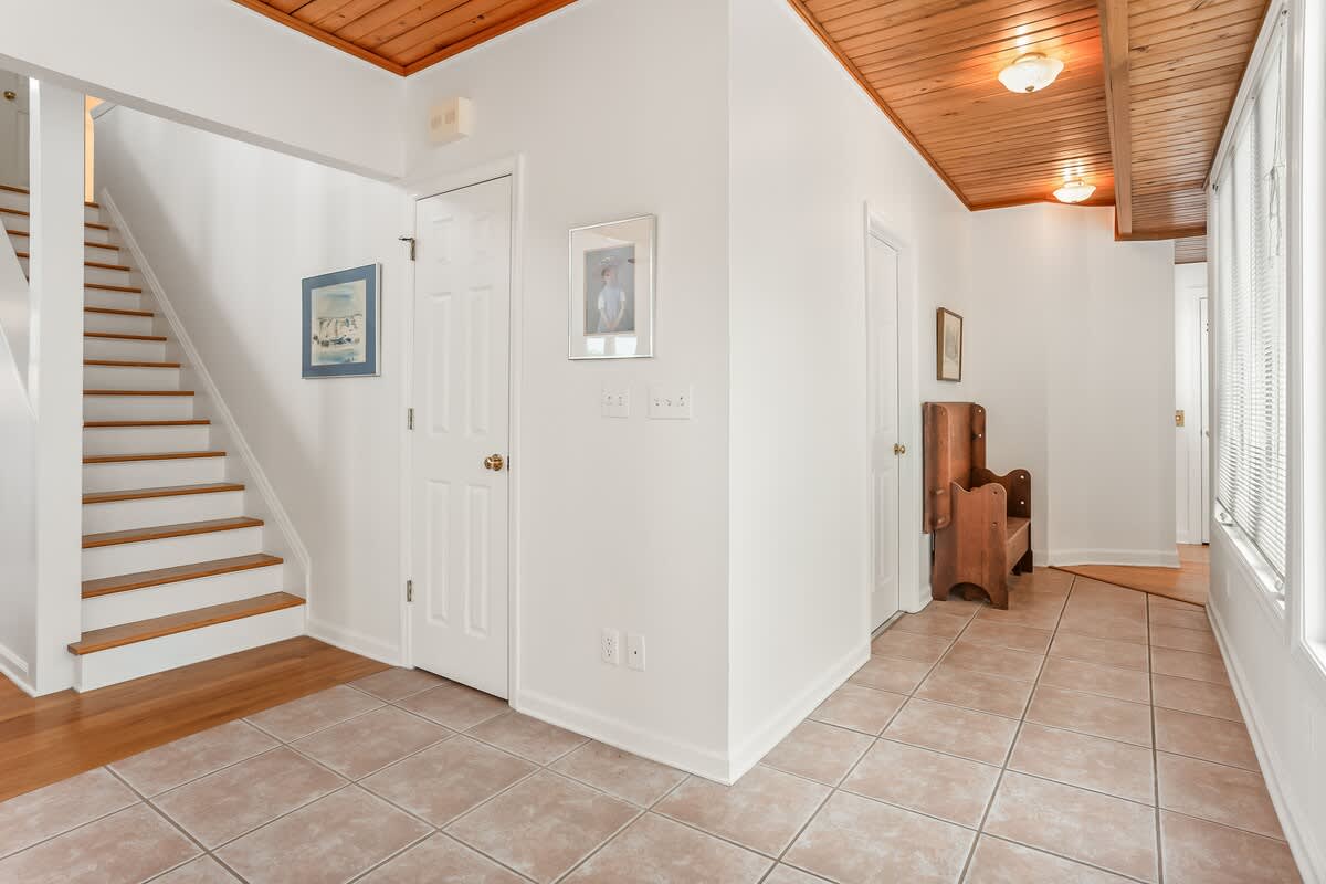 841 Bonito Drive | Photo 20