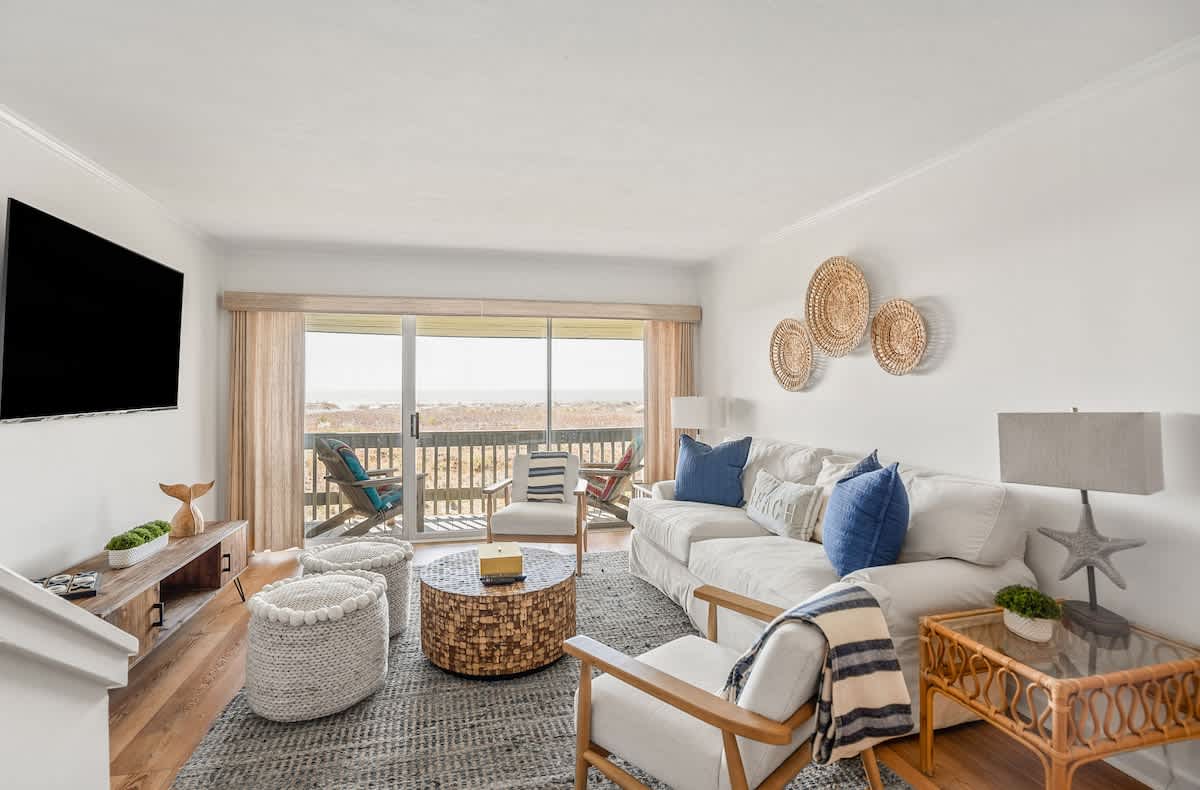 409 Captain John Fripp Villa | Photo 3