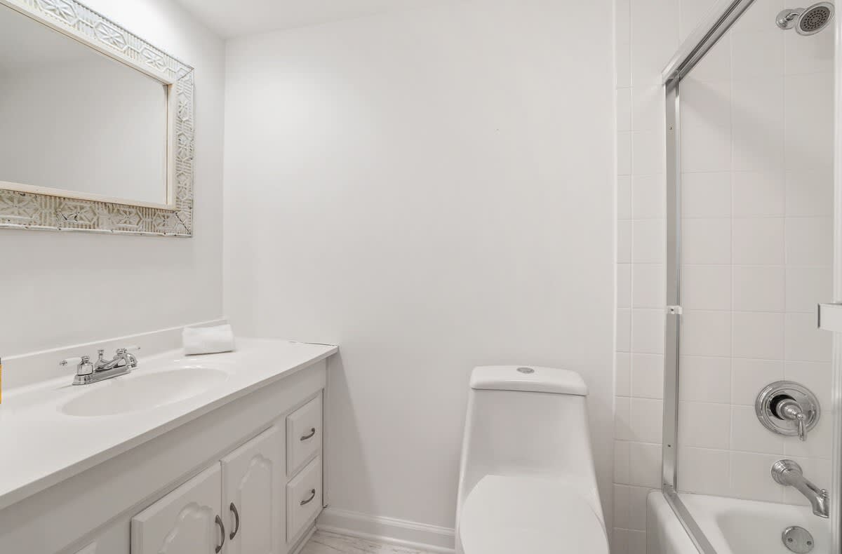 409 Captain John Fripp Villa | Photo 17