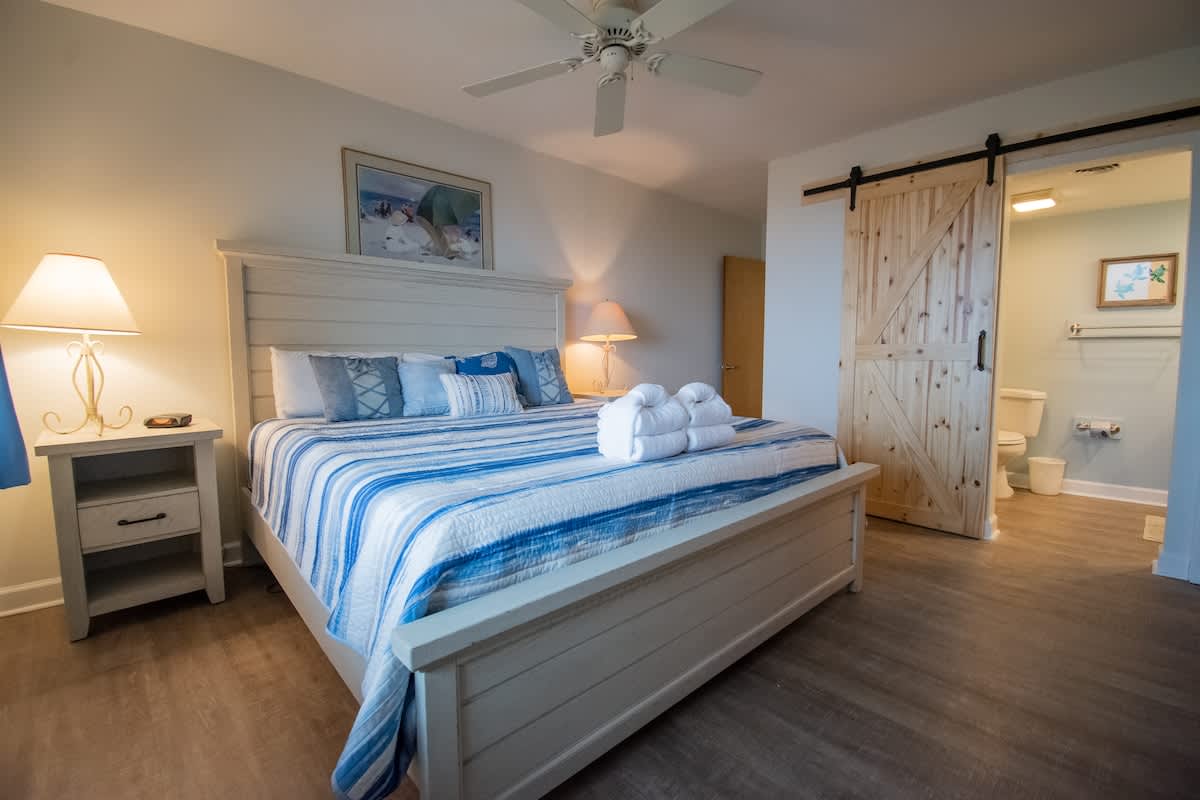 406 Capt John Fripp Villa | Photo 9