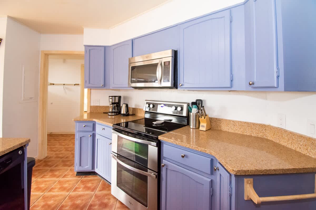 145 Ocean Point Dr 4