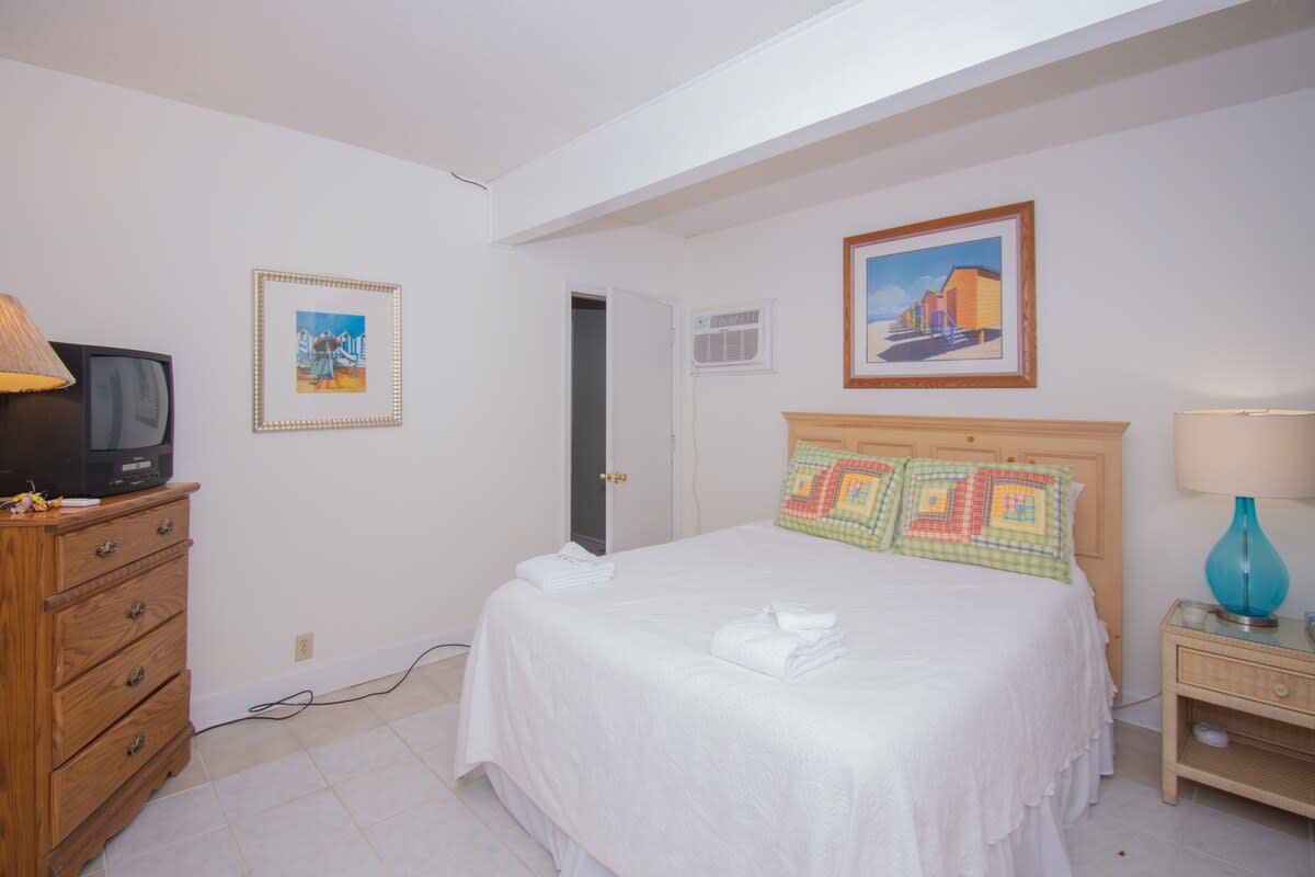 371 Tarpon Blvd | Photo 21