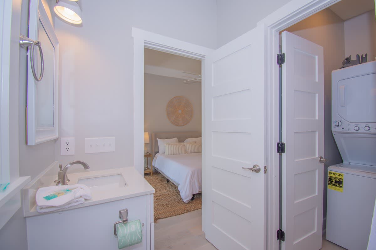 Ensuite with Laundry Room Attached 