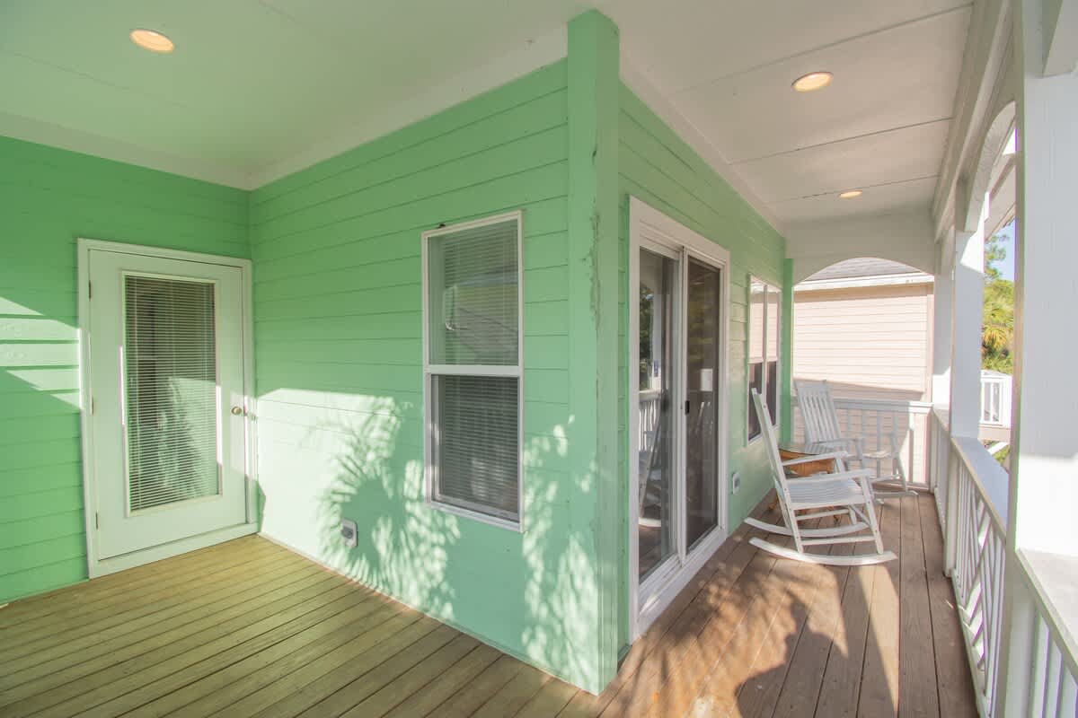 Guest Bedroom Porch