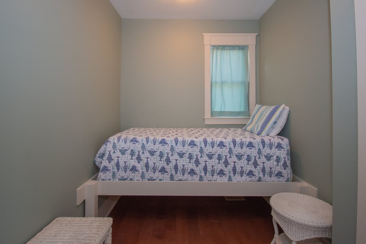 Primary Bedroom 2 Nook with Single Trundle Bed