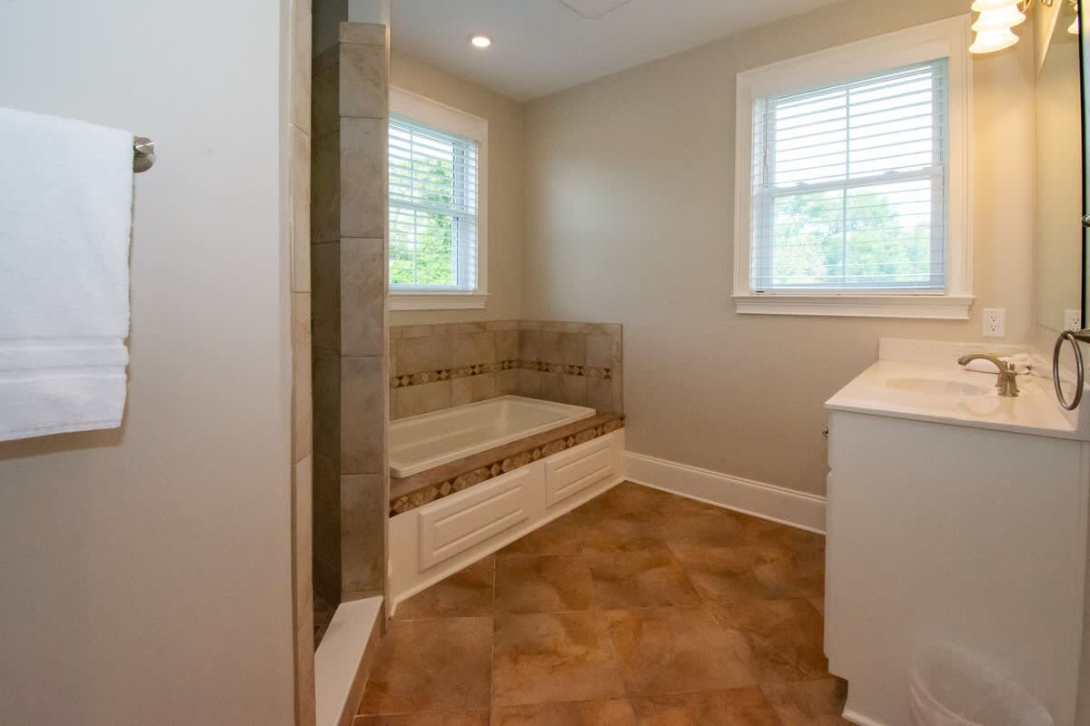 Lovely second floor primary bedroom with en suite bathroom