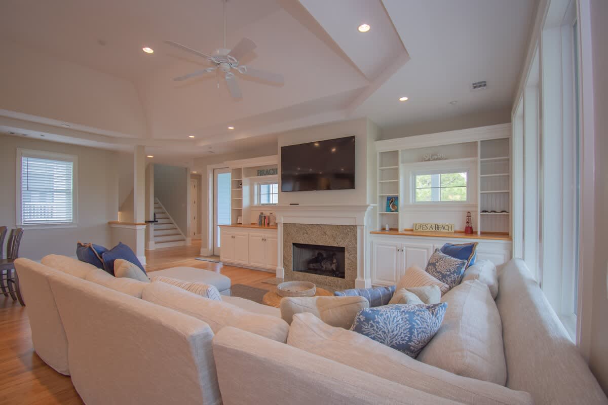 Massive open concept kitchen, dining and living room area