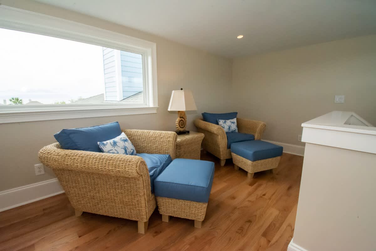 Third floor sitting area