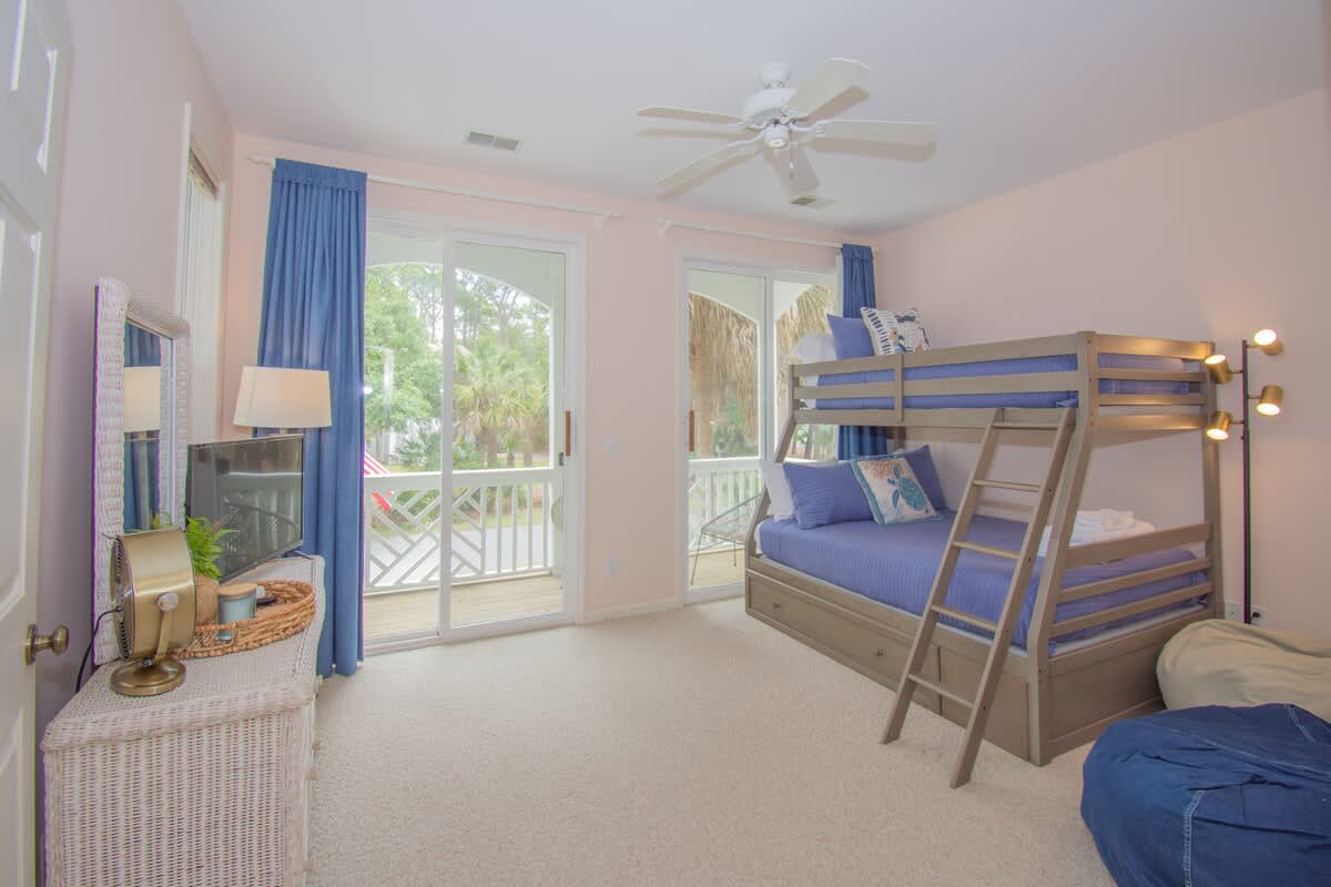 Guest Bedroom Main Floor