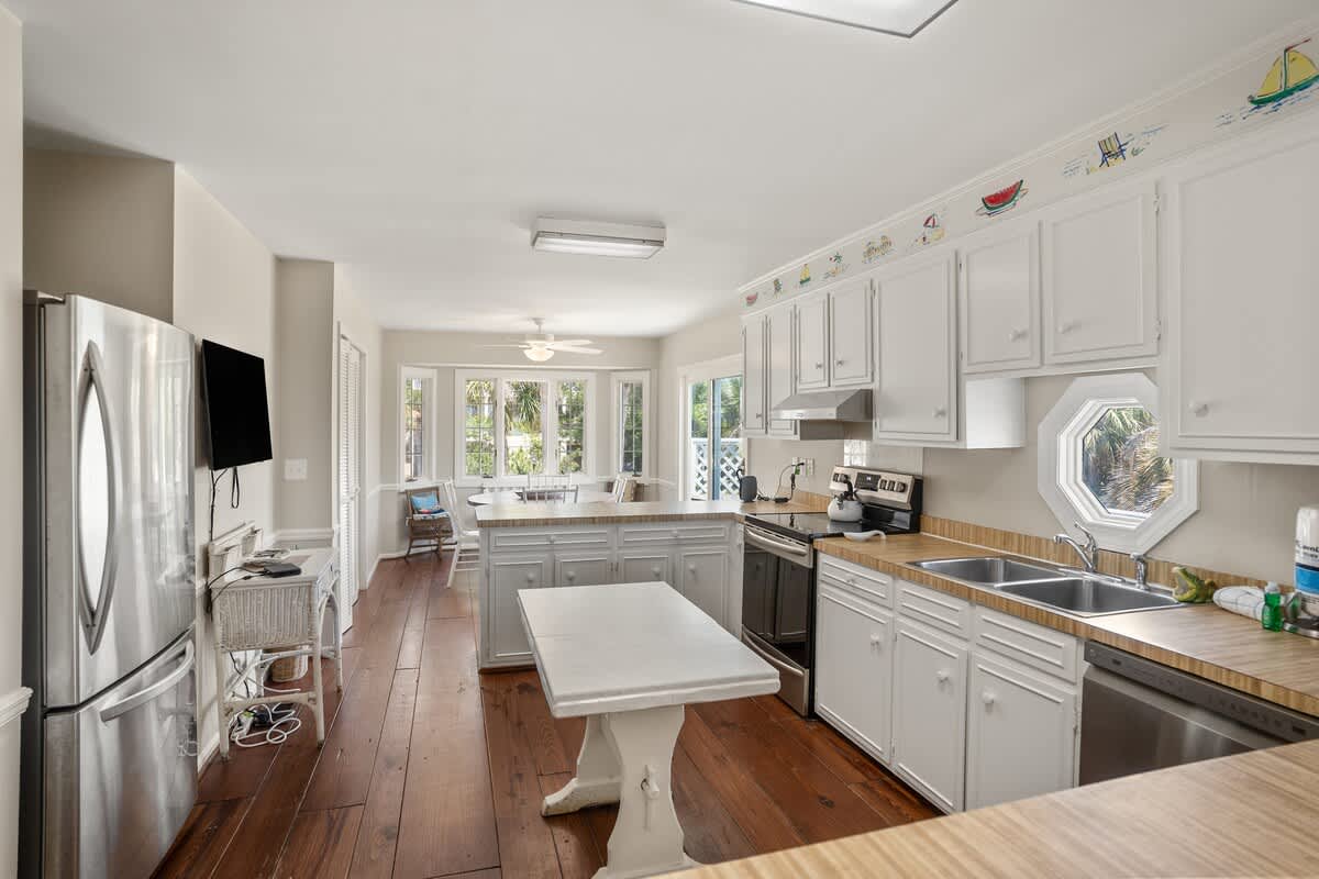 769 Marlin Drive | Photo 11