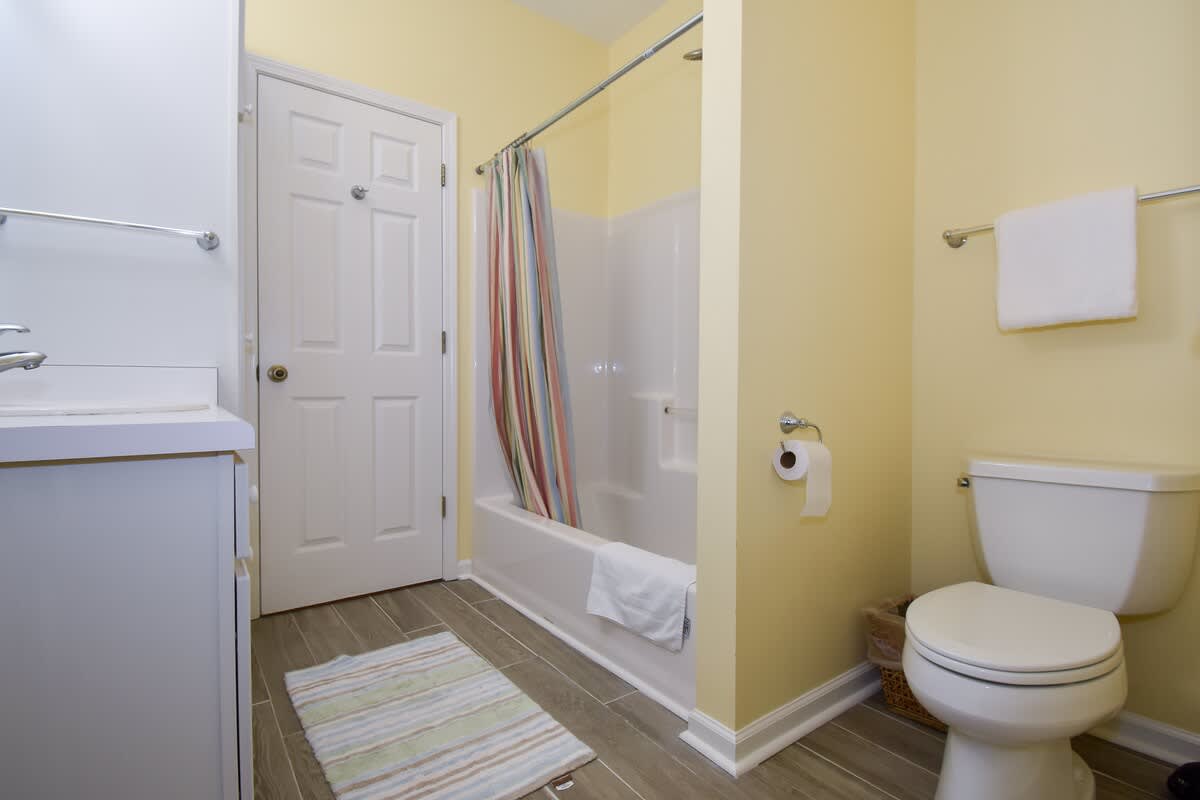 1st Foor Bathroom Connected to Main Hall and Guest Bedroom