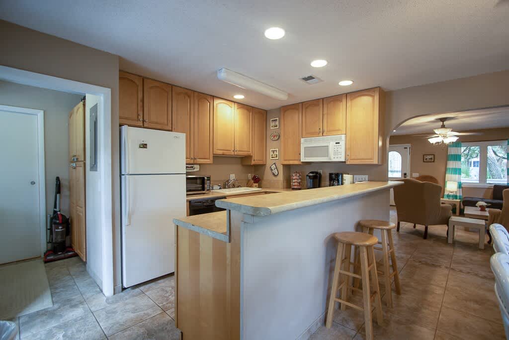 844 Marsh Dunes Road | Photo 9