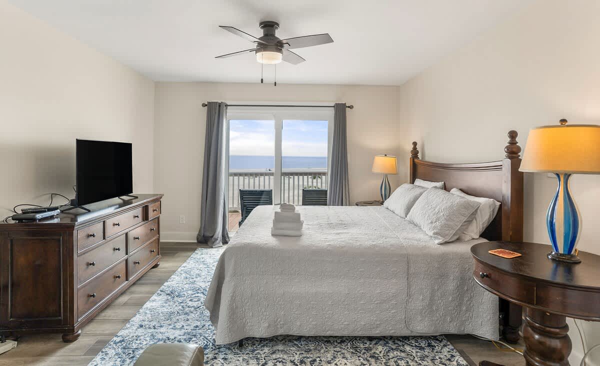 Primary Suite with En-Suite Bath Featuring a Walk-In Shower