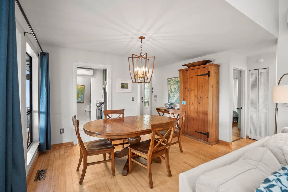 860 Sabal Court | Photo 22