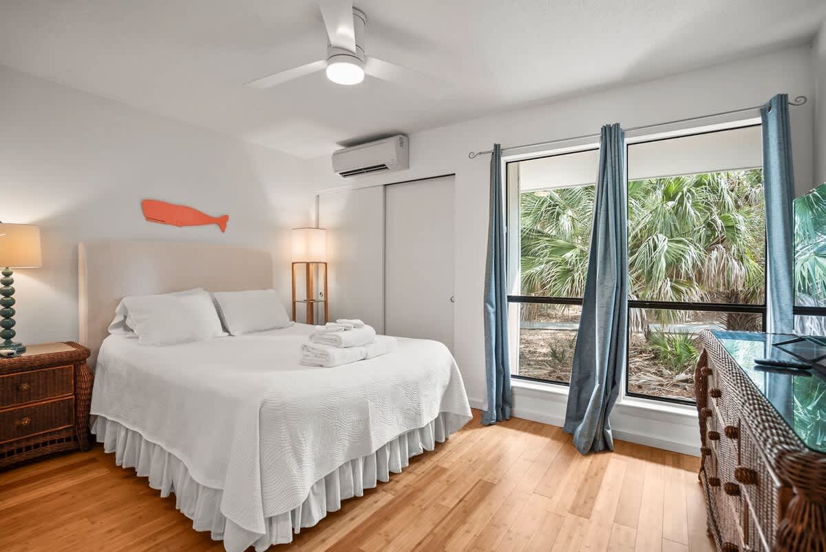 860 Sabal Court | Photo 10