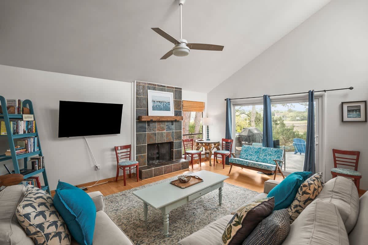 860 Sabal Court | Photo 17