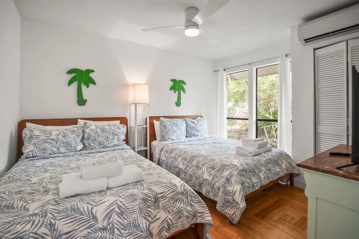 860 Sabal Court | Photo 8