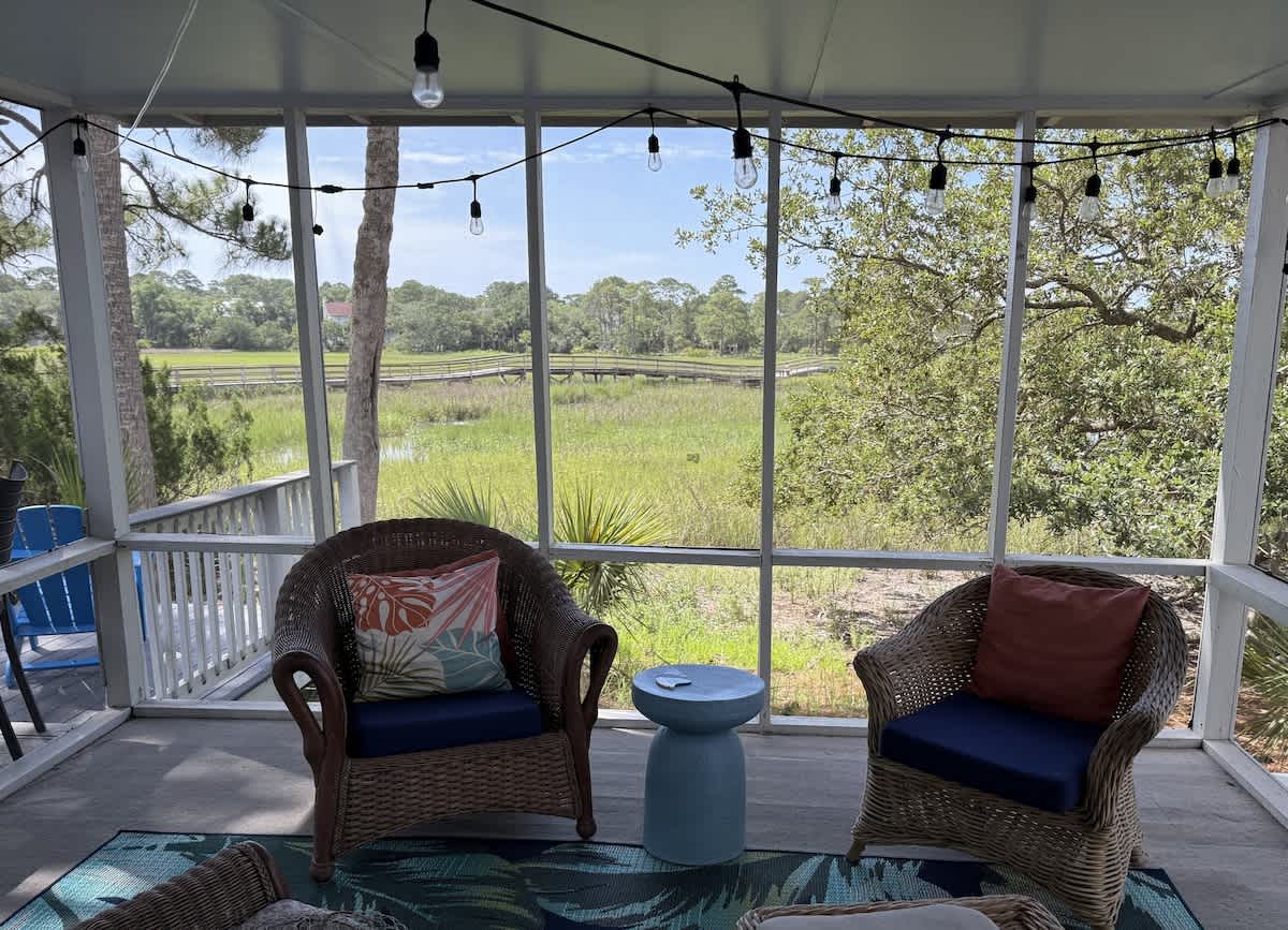 860 Sabal Court | Photo 2