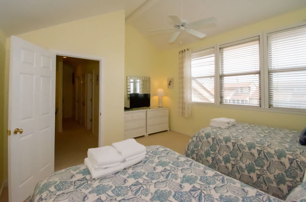 112 Capt John Fripp Villa | Photo 22