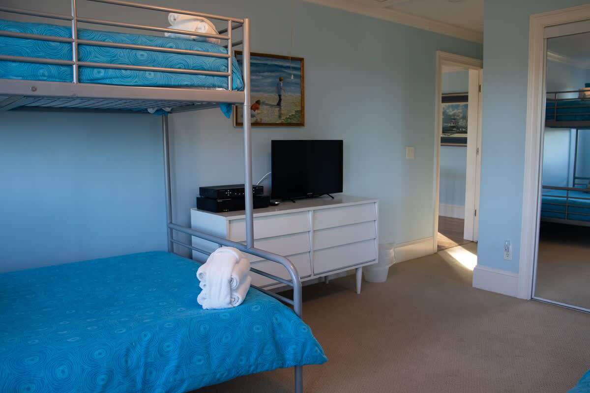 2nd Level Guest Bedroom, 1 Twin Bed and Twin over Double Bunk Bed with Full En Suite Bathroom