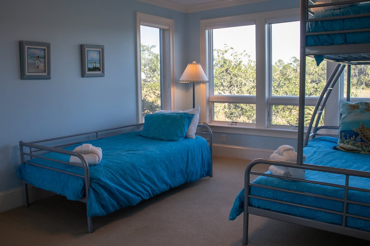 2nd Level Guest Bedroom, 1 Twin Bed and Twin over Double Bunk Bed with Full En Suite Bathroom