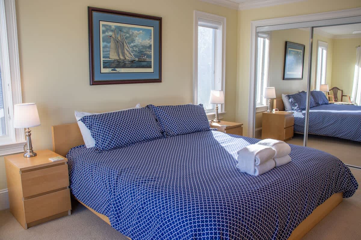 2nd Level Primary with King Bed, Deck Access and En Suite Full Bath