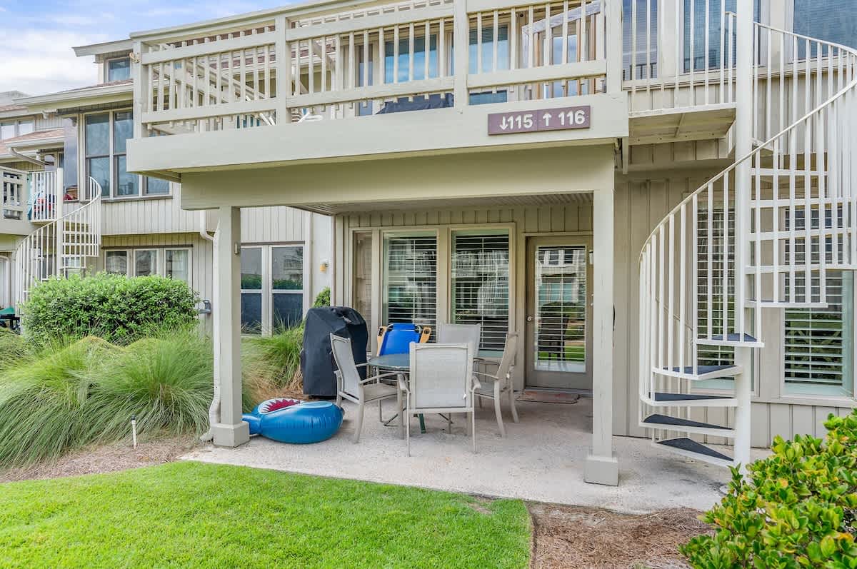 115 Capt John Fripp Villa 3