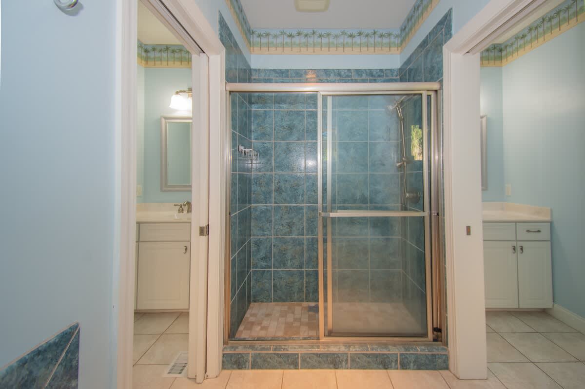 Walk In Shower with a Separate Soaker Tub 