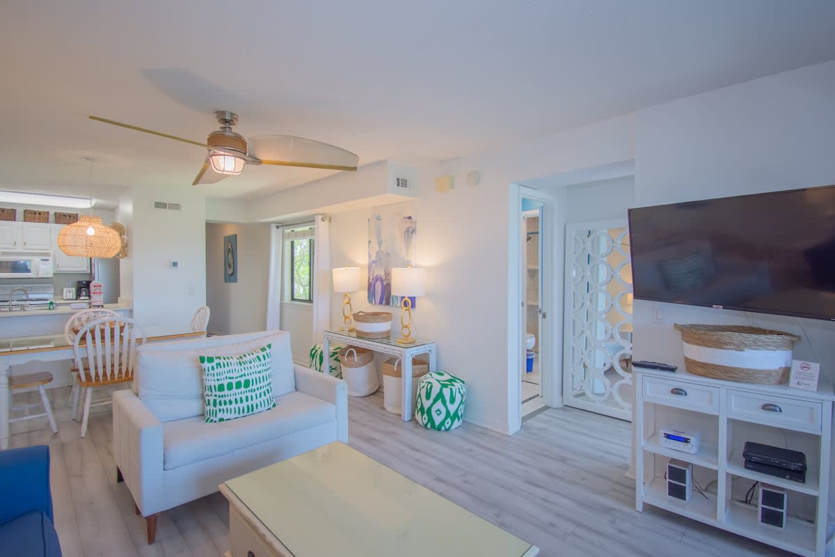 188 Beach Club Villa | Photo 11