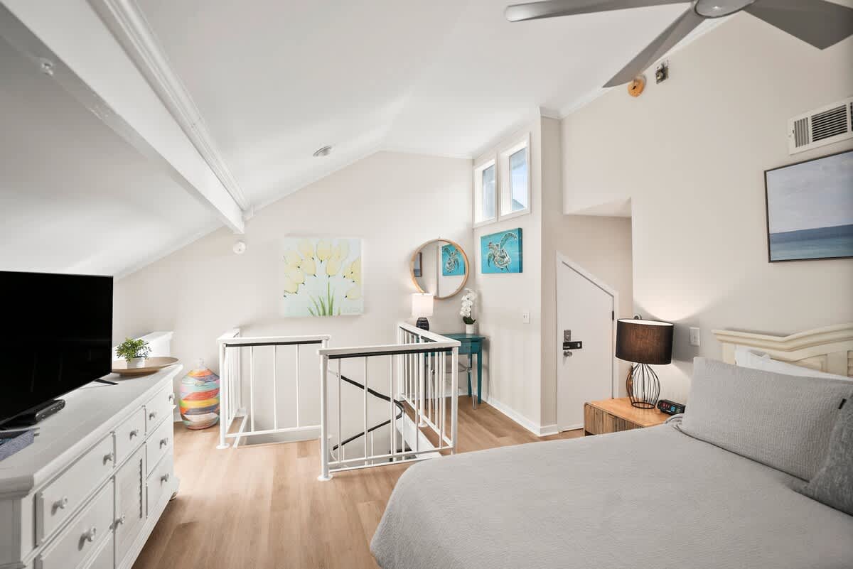 221 Tennis Villa | Photo 18