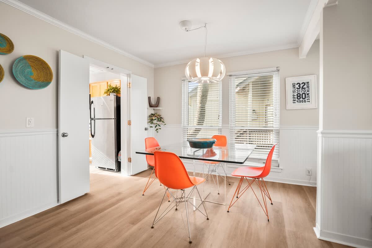 221 Tennis Villa | Photo 8