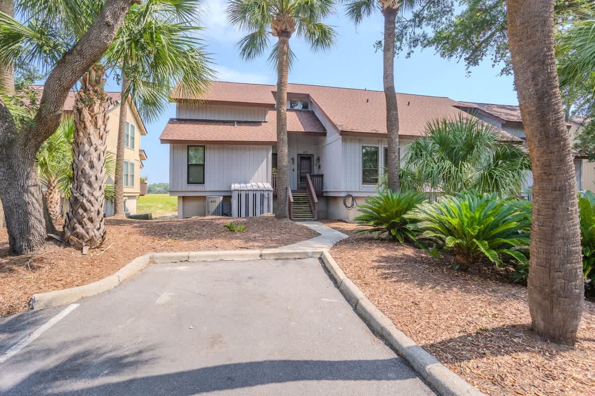 230 Tennis Court Villa 
