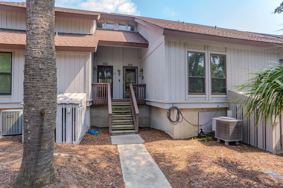 230 Tennis Villa | Photo 25