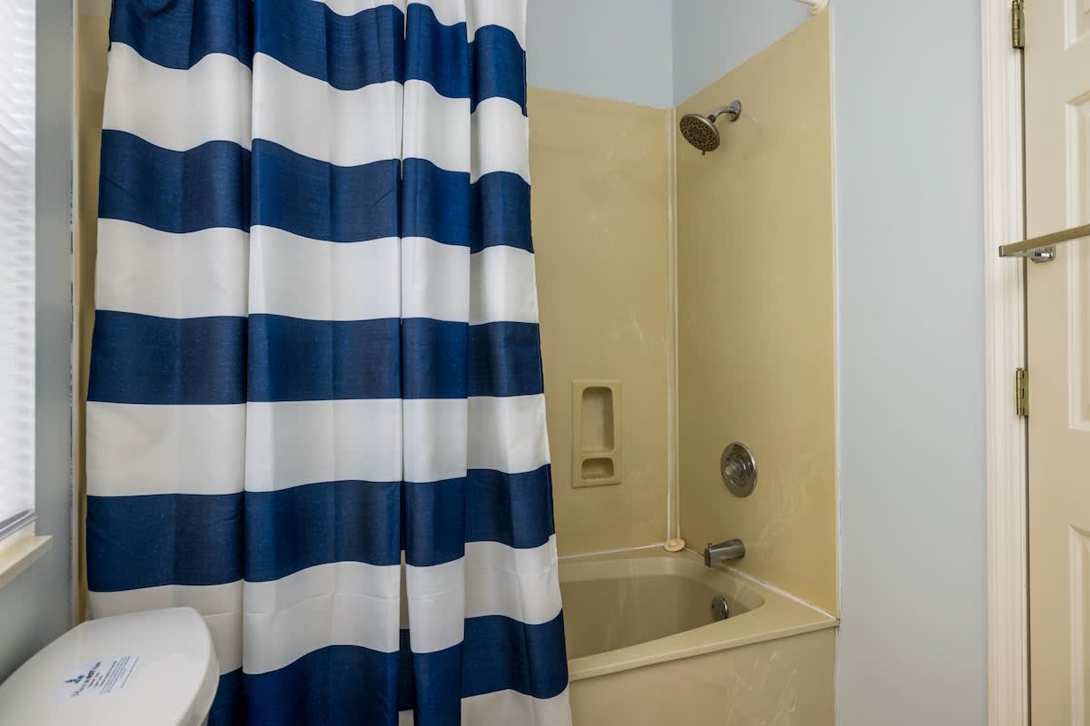 Primary En Suite Bathroom