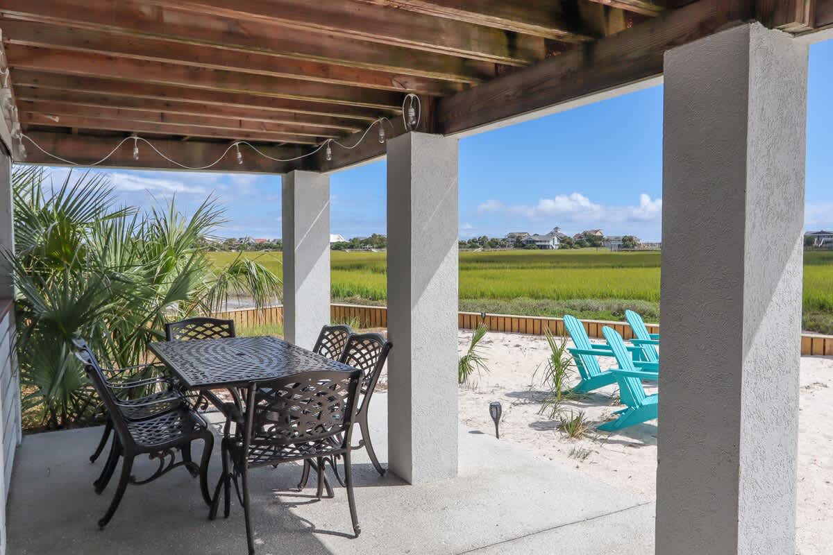 Patio with Six-Top Table