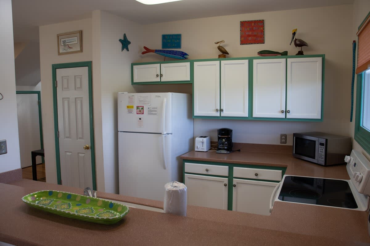 Coffee pot, 2 seat bar