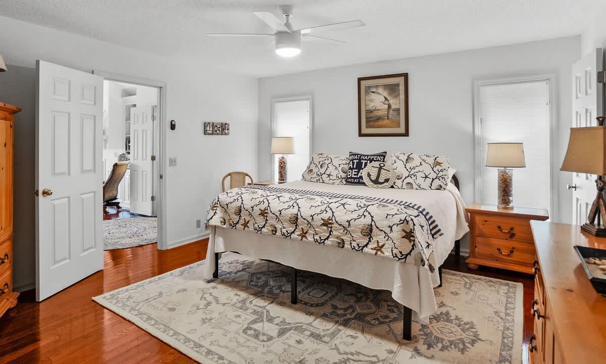 1st Level Guest Bedroom with King Bed Off Living Room with Full Jack and Jill En Suite Bathroom