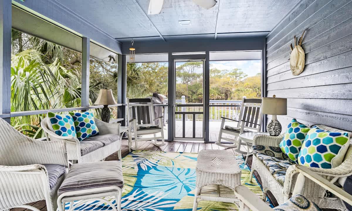 Screened Porch off Kitchen