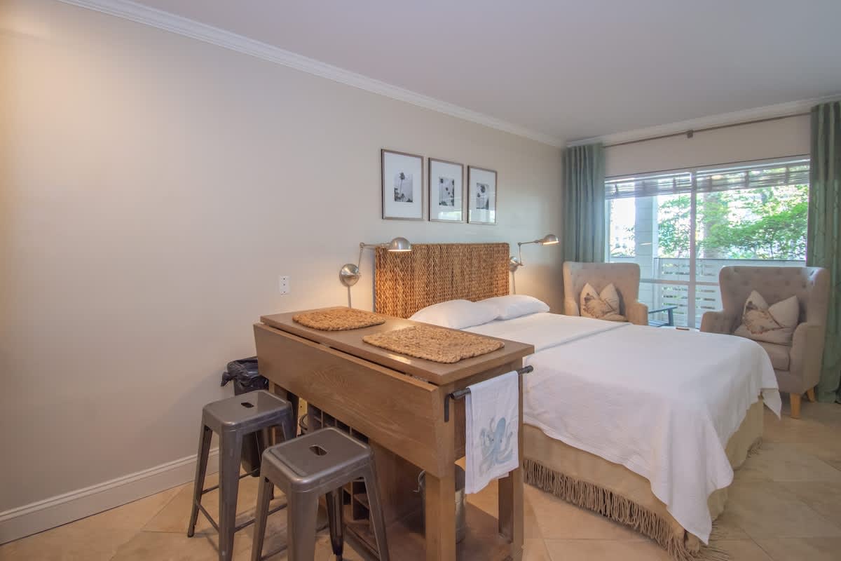 Living and Dining Area