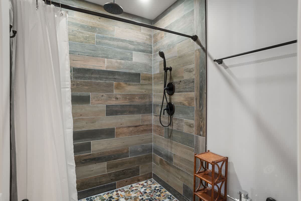 515 Sunsuite | Photo 10