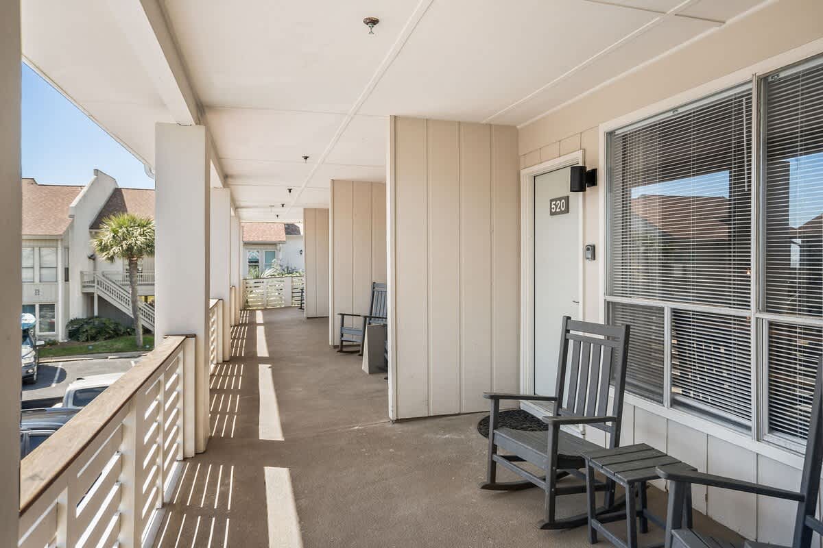 520 Sunsuite | Photo 13