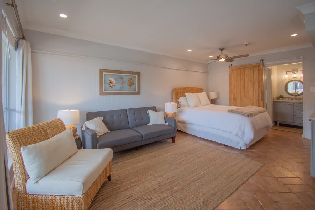 522 Sunsuite | Photo 12