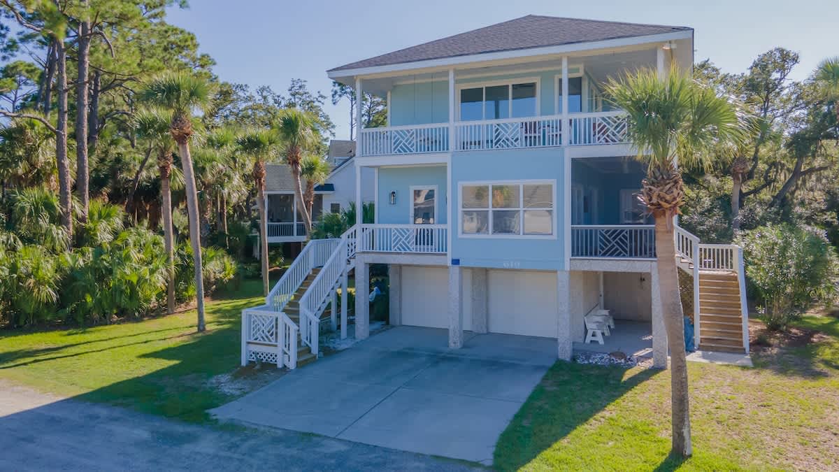 619 Porpoise Circle