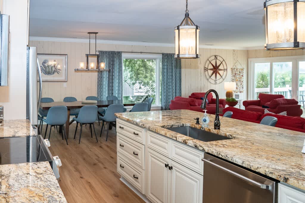 Kitchen/Island Bar, Dining Area and Living Room